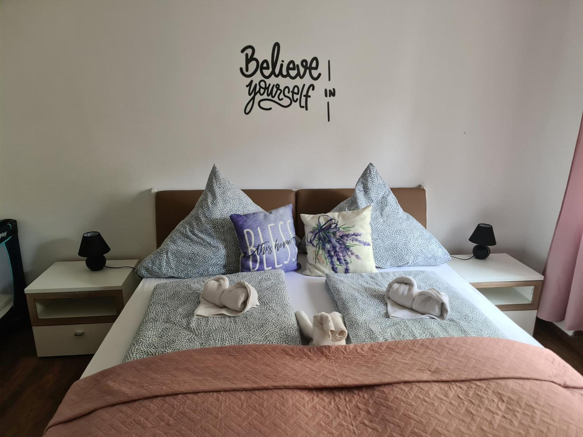 Wohnung 51 Обервезел Екстериор снимка